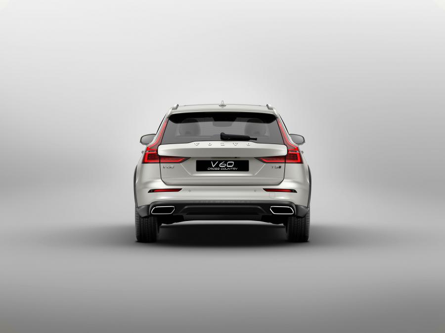  Volvo V60 T5 Cross Country 2018 года  (WW) (фото 16 из 44)